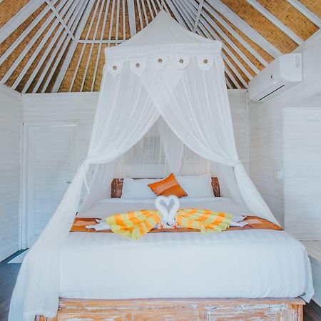 Paluh Beach Huts Нуса-Лембонган Екстер'єр фото