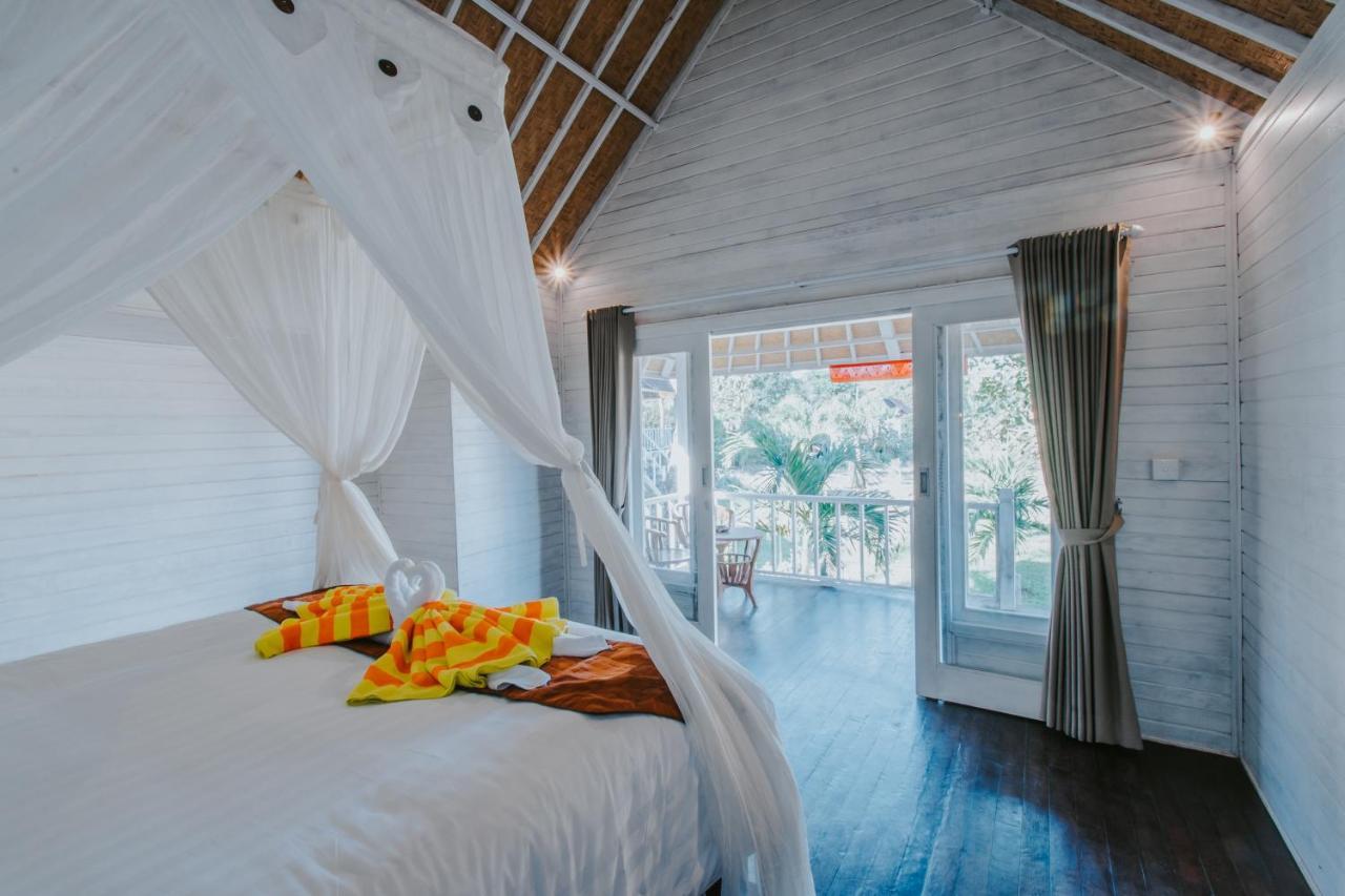Paluh Beach Huts Нуса-Лембонган Екстер'єр фото
